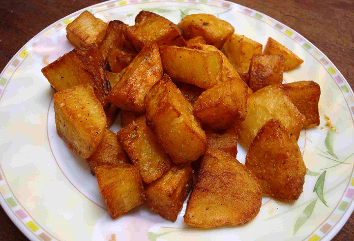 Тарелка с картошкой