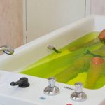 Скипидарные ванны: польза и вред