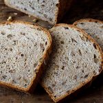 Цельнозерновой хлеб: польза и вред