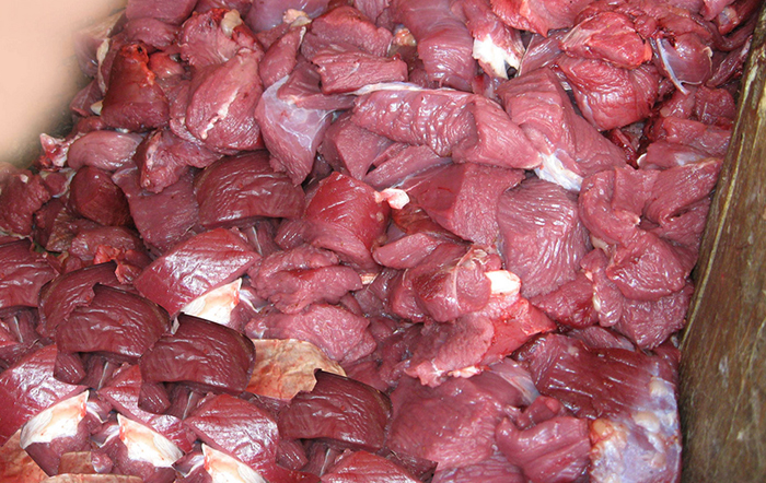 Мясо страуса: польза и вред, какое на вкус