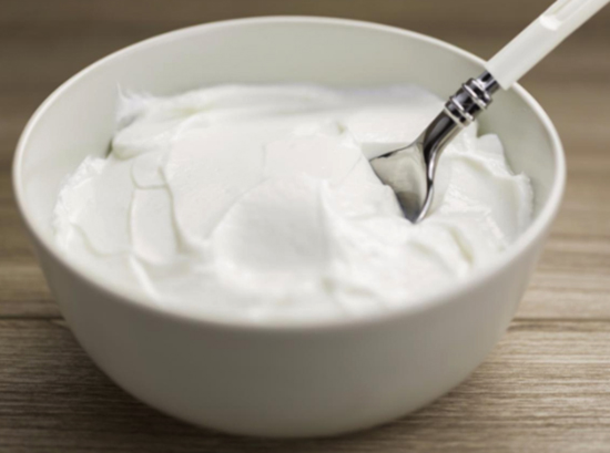 Свежий греческий йогурт